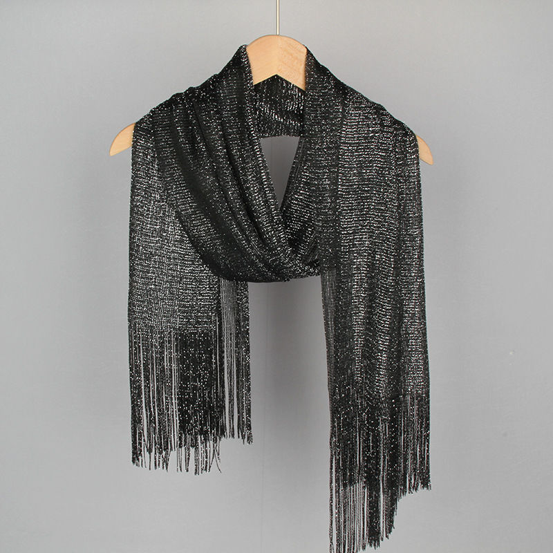 Women's shiny metallic tassel  - Event Suppliers 评论和价格